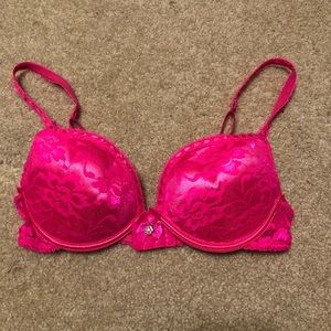 Fun pink bra!